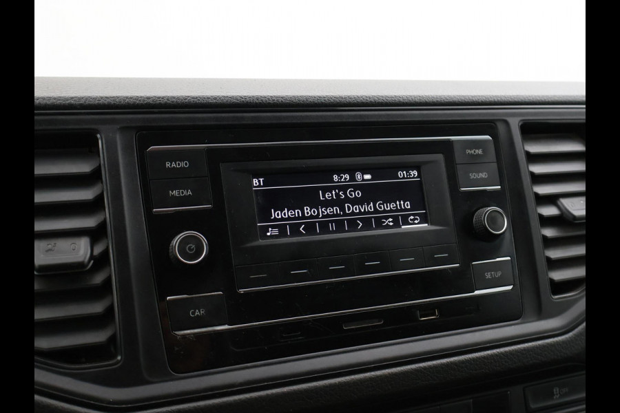 Volkswagen Crafter 35 2.0 TDI 140 PK 4MOTION 4X4 L3H2 + TREKHAAK 3000 KG / DEALER ONDERHOUDEN