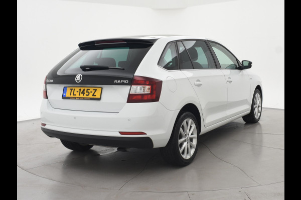 Škoda Rapid Spaceback 1.0 TSI DSG AUT CLEVER WIT PARELMOER + PANORAMADAK | STOELVERWARMING | DAB | NAVIGATIE