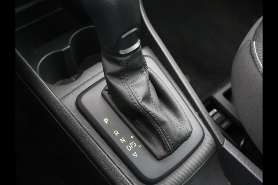 Škoda Rapid Spaceback 1.0 TSI DSG AUT CLEVER WIT PARELMOER + PANORAMADAK | STOELVERWARMING | DAB | NAVIGATIE