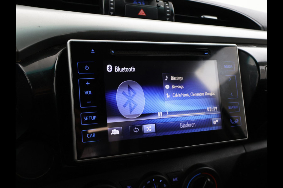 Toyota Hilux 2.4 D-4D-F 150 PK 4X4 XTRA CAB PROFESSIONAL EURO 6 + LEDER | AIRCO | CRUISE | TREKHAAK