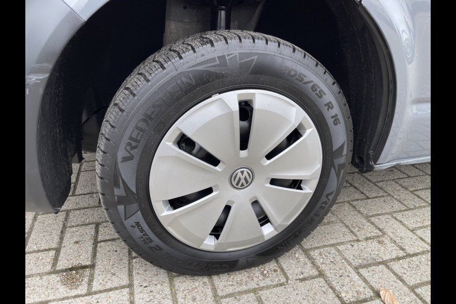 Volkswagen Transporter 2.0 TDI L1H1 26 Economy Business / vaste prijs rijklaar € 17.950 ex btw / lease vanaf € 302 / euro 6 / bpm vrij / airco / cruise / achterdeuren / bijrijdersbank / pdc achter !