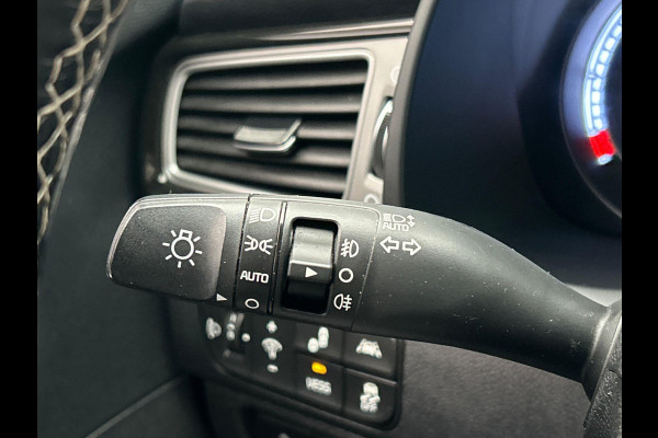 Kia e-Niro ExecutiveLine 64 kWh Leder Camera Origineel NL