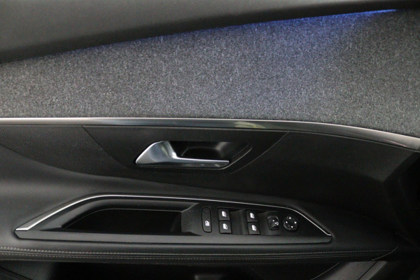 Peugeot 5008 1.2 PureTech*NAVI*CAM*HAAK*CRUISE*ECC*CARPLAY*7PER