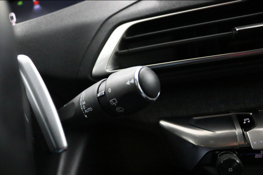 Peugeot 5008 1.2 PureTech*NAVI*CAM*HAAK*CRUISE*ECC*CARPLAY*7PER