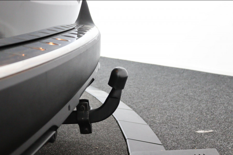 Peugeot 5008 1.2 PureTech*NAVI*CAM*HAAK*CRUISE*ECC*CARPLAY*7PER