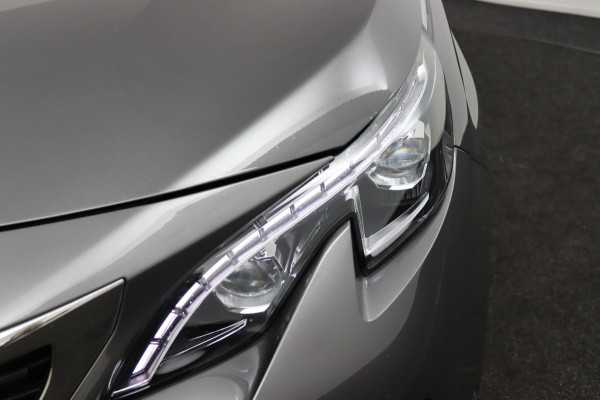 Peugeot 5008 1.2 PureTech*NAVI*CAM*HAAK*CRUISE*ECC*CARPLAY*7PER
