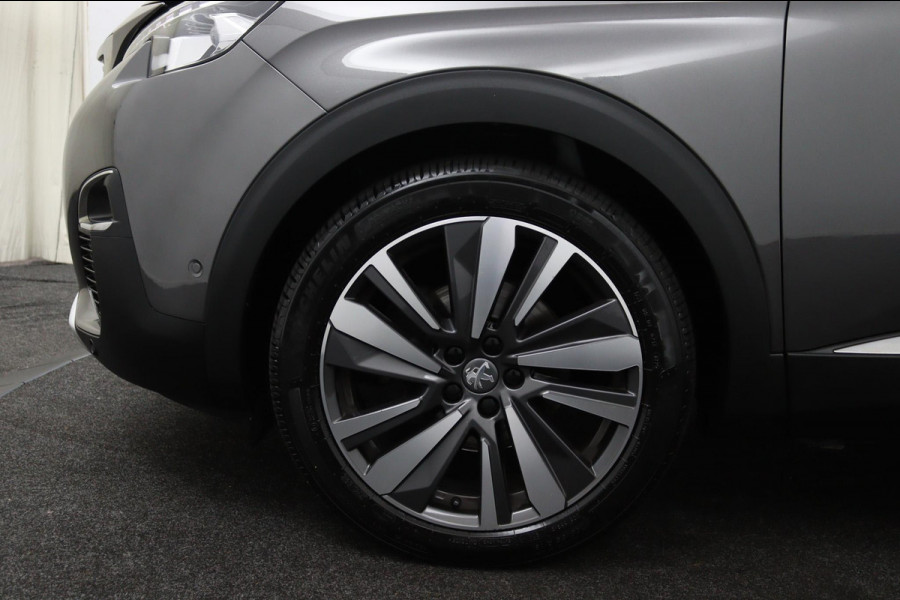 Peugeot 5008 1.2 PureTech*NAVI*CAM*HAAK*CRUISE*ECC*CARPLAY*7PER