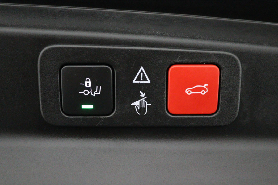 Peugeot 5008 1.2 PureTech*NAVI*CAM*HAAK*CRUISE*ECC*CARPLAY*7PER