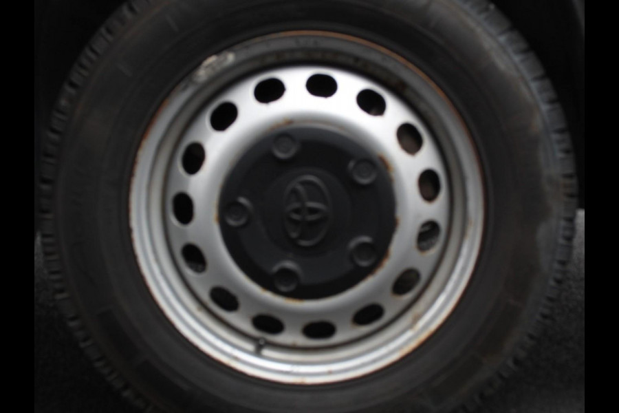 Toyota Proace Shuttle 2.0 D-4D Cool Comfort Long | 9 persoons | Airco | Cruise Control | Bluetooth |