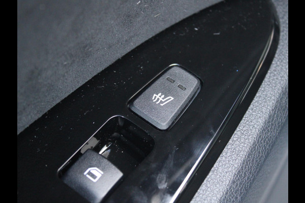 Kia Sportage 1.6 T-GDi Hybrid GT-PlusLine | Stoel-/stuurverwarming | Navi | Schuif-/kanteldak | Carplay | 360 camera