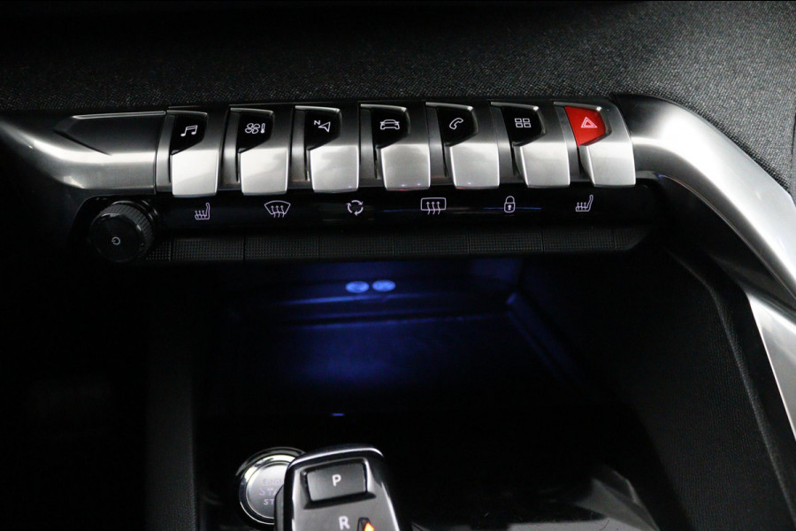 Peugeot 5008 1.2 PureTech*NAVI*CAM*HAAK*CRUISE*ECC*CARPLAY*7PER