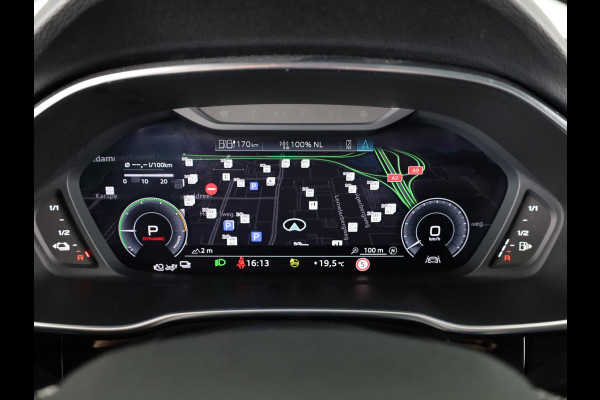 Audi Q3 45 TFSI e S edition 245pk | Panoramadak | Trekhaak wegklapbaar | Stoelverwarming | 20 inch Lichtmetalen velgen