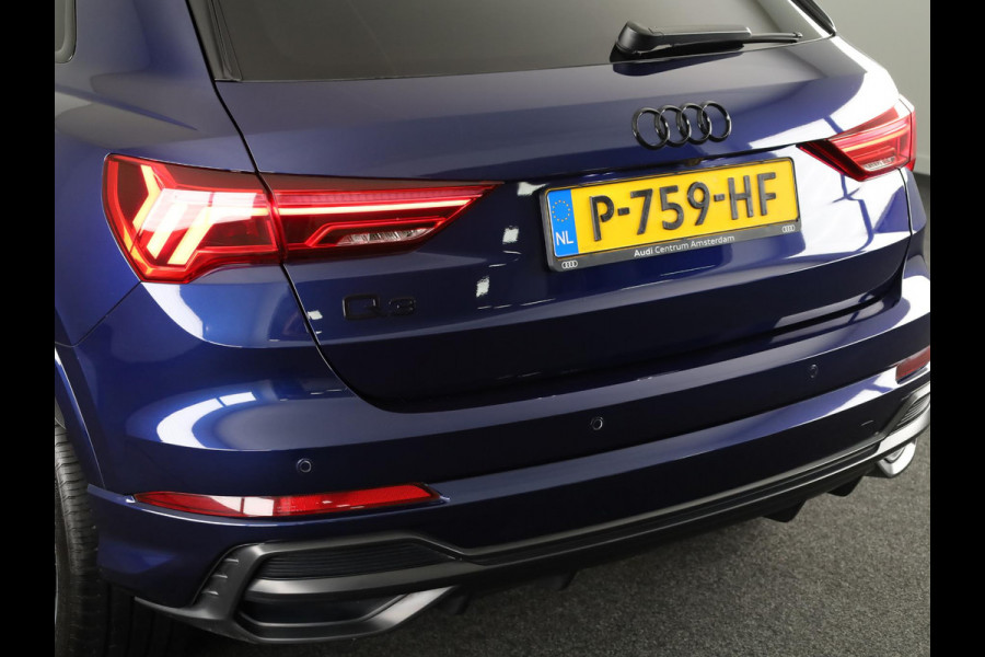 Audi Q3 45 TFSI e S edition 245pk | Panoramadak | Trekhaak wegklapbaar | Stoelverwarming | 20 inch Lichtmetalen velgen