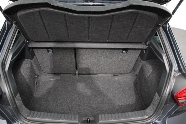 Seat Ibiza 1.0 TSI 116pk FR Navigatie Apple Carplay/Android auto Climate Control Camera Parkeer sensoren V+A Adaptive Cruise control