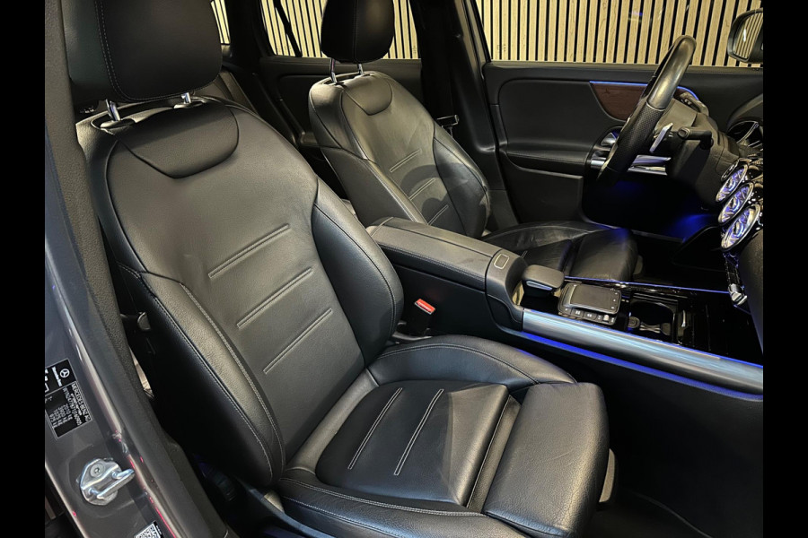 Mercedes-Benz GLA 200 Business Solution AMG - Pano - Ambient light