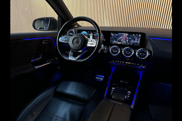 Mercedes-Benz GLA 200 Business Solution AMG - Pano - Ambient light