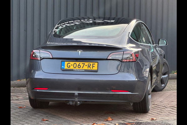 Tesla Model 3 Standard RWD Plus 60 kWh SOH 87.5% / Trekhaak