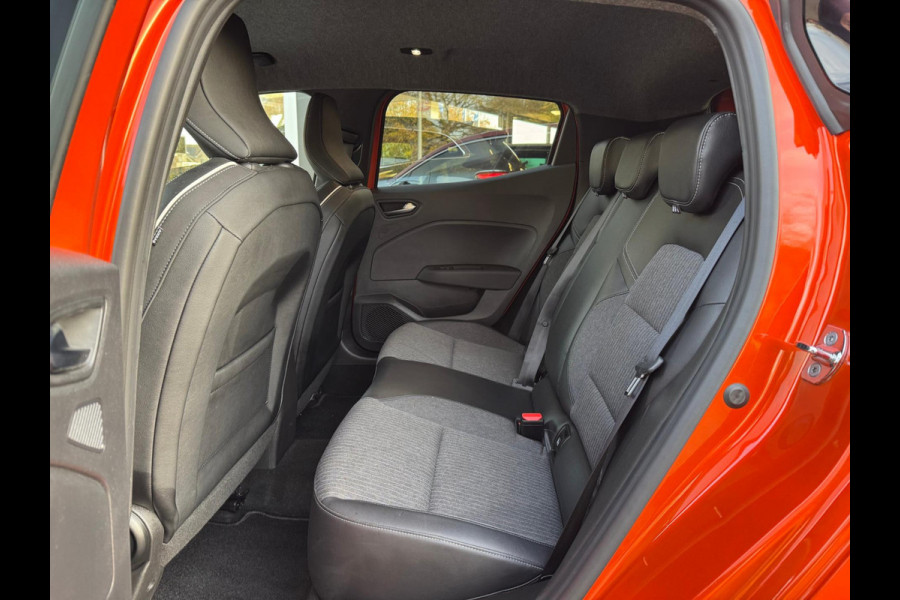 Renault Clio TCe 90 Techno Navi / Camera & P-sensoren / Clima / LM velgen / Full LED