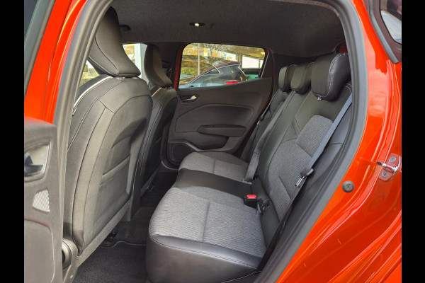 Renault Clio TCe 90 Techno Navi / Camera & P-sensoren / Clima / LM velgen / Full LED