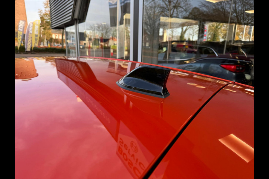 Renault Clio TCe 90 Techno Navi / Camera & P-sensoren / Clima / LM velgen / Full LED