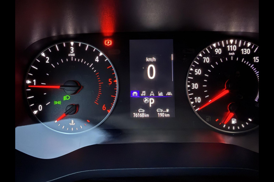 Nissan Primastar 2.0 dCi L2H1 N-Connecta | SCI | 170pk Automaat | MARGE! | BTW VRIJ | Dubbele Cabine | Trekhaak |  Achteruitrijcamera | Navigatie | Cruise Control | Prijs incl BTW en BPM