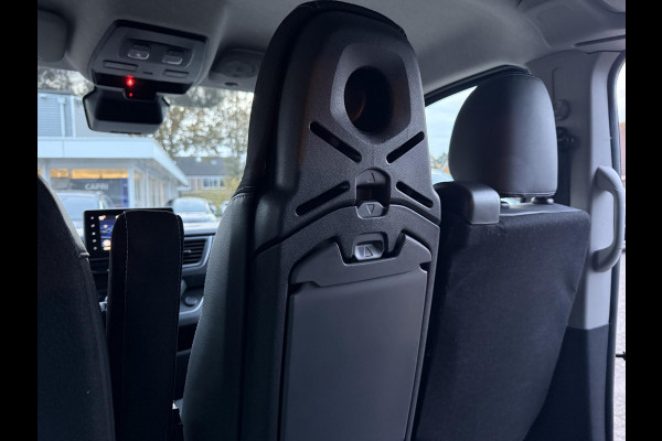 Nissan Primastar 2.0 dCi L2H1 N-Connecta | SCI | 170pk Automaat | MARGE! | BTW VRIJ | Dubbele Cabine | Trekhaak |  Achteruitrijcamera | Navigatie | Cruise Control | Prijs incl BTW en BPM