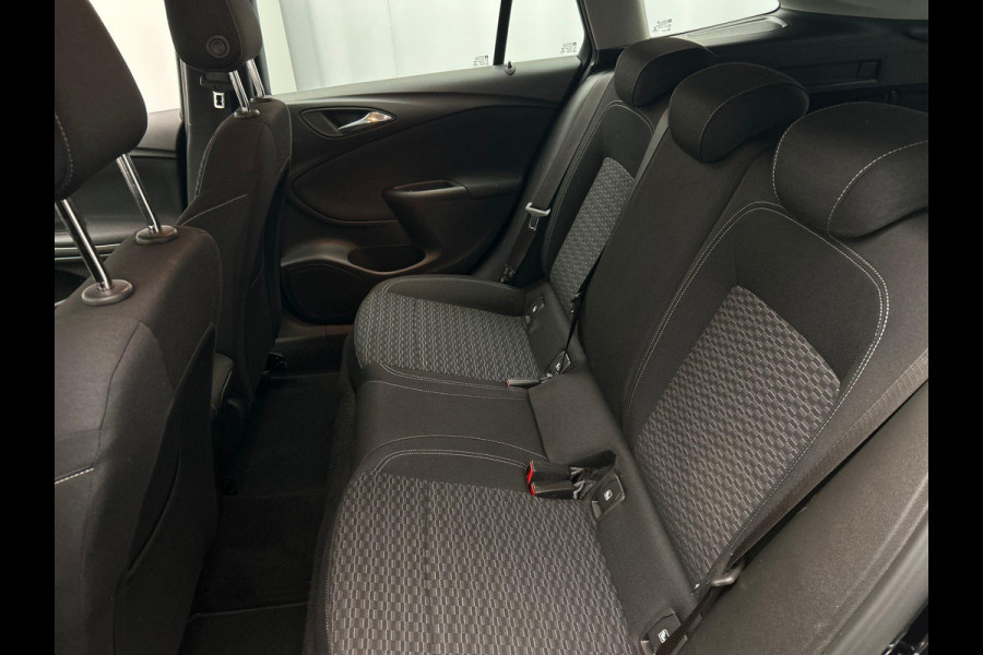 Opel Astra Sports Tourer 1.6 CDTI Business+ Trekhaak Navigatie Climate/control Origineel NL