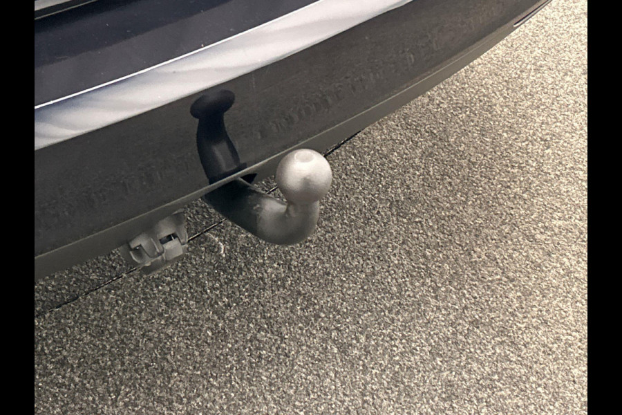 Opel Astra Sports Tourer 1.6 CDTI Business+ Trekhaak Navigatie Climate/control Origineel NL