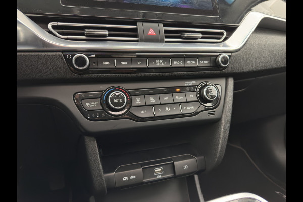 Kia e-Niro DynamicPlusLine 64 kWh [ 3-Fase ] {SOH-95%} (INCL-BTW) Aut.*PANO | LEATHER-FABRIC | FULL-LED | NAVI-FULLMAP | DAB+ | ADAPT.CRUISE | CAMERA | HEATED-COMFORTSEATS | KEYLESS | DIGI-COCKPIT | SHIFT-PADDLES | CARPLAY | LANE-ASSIST | 17"ALU*
