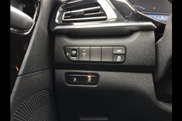 Kia e-Niro DynamicPlusLine 64 kWh [ 3-Fase ] {SOH-95%} (INCL-BTW) Aut.*PANO | LEATHER-FABRIC | FULL-LED | NAVI-FULLMAP | DAB+ | ADAPT.CRUISE | CAMERA | HEATED-COMFORTSEATS | KEYLESS | DIGI-COCKPIT | SHIFT-PADDLES | CARPLAY | LANE-ASSIST | 17"ALU*