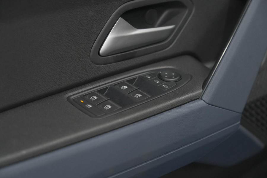 Dacia Duster 1.6 Hybrid 140 Journey | 360 Camera | Pack Winter | Dodehoekdetectie