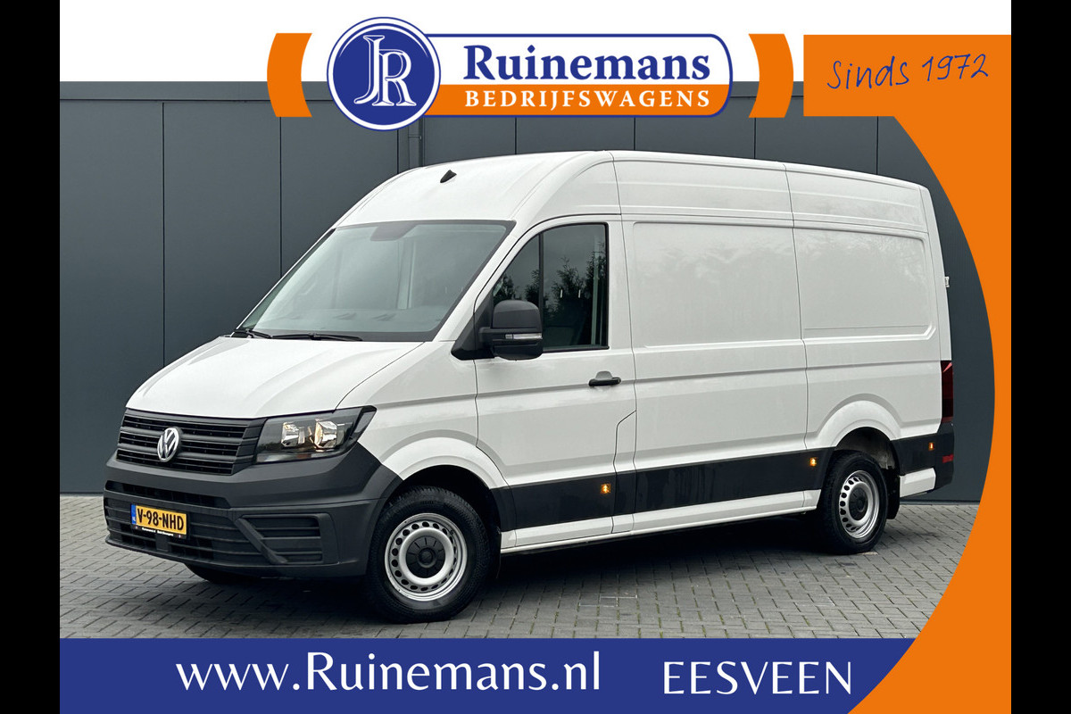 Volkswagen Crafter 35 2.0 TDI 141 PK / DSG AUTOMAAT / L3H3 / 3 TONS TREKHAAK / AIRCO / CAMERA / 3-ZITS