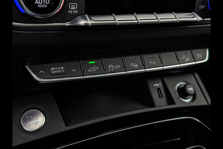 Audi Q5 55 TFSI e 367pk Quattro Competition S Edition S-Line! 1e Eig|Audi Exclusive|HUD|Luchtv.|Pano|OLED Matrix|S-Stoel|360° view
