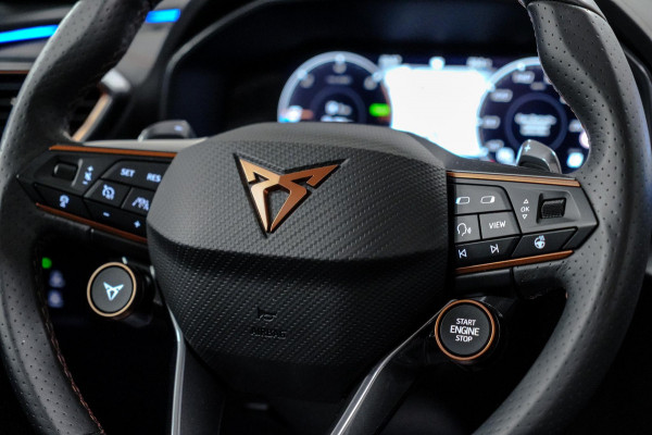 CUPRA Formentor 1.4 e-Hybrid VZ Performance Pano|Leder|Memory|Stuurknoppen