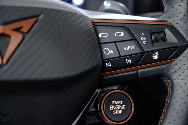 CUPRA Formentor 1.4 e-Hybrid VZ Performance Pano|Leder|Memory|Stuurknoppen