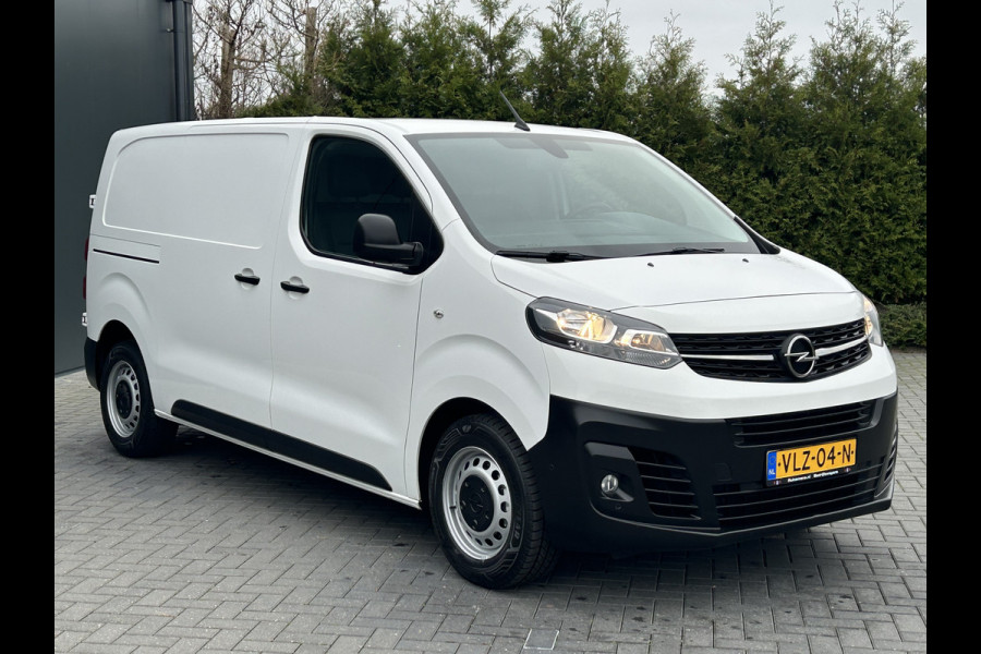 Opel Vivaro 2.0 CDTI 123 PK / L2H1 / 1e EIG. / SORTIMO INRICHTING / TREKHAAK / CAMERA / AIRCO / CRUISE / 3-ZITS / PDC