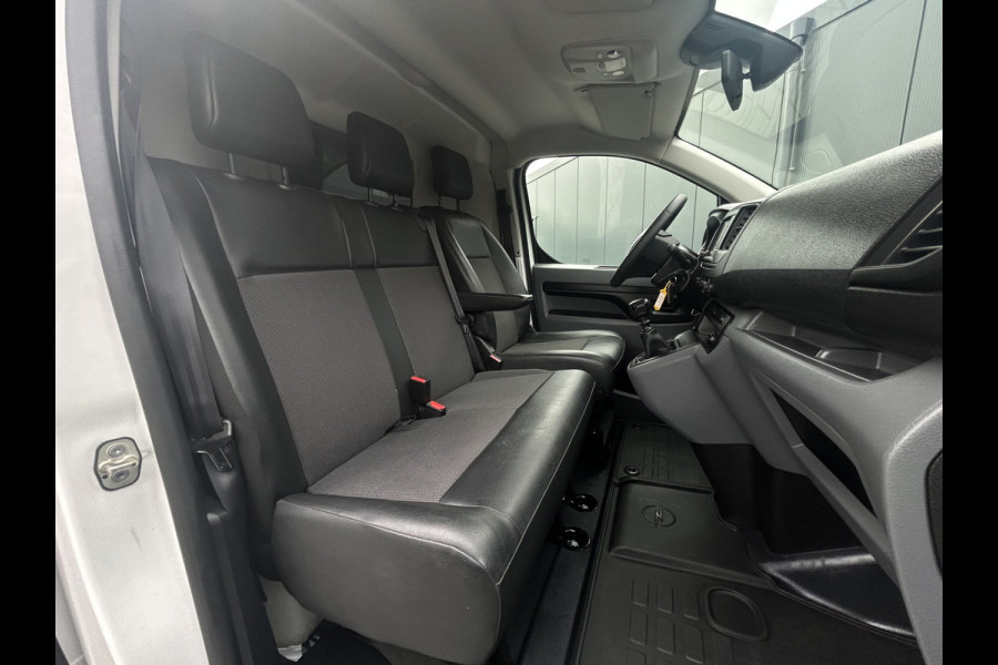 Opel Vivaro 2.0 CDTI 123 PK / L2H1 / 1e EIG. / SORTIMO INRICHTING / TREKHAAK / CAMERA / AIRCO / CRUISE / 3-ZITS / PDC