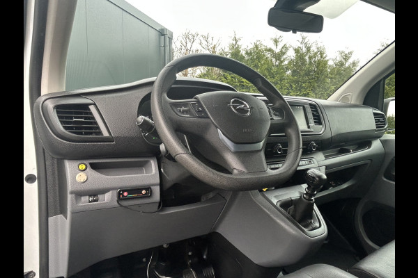 Opel Vivaro 2.0 CDTI 123 PK / L2H1 / 1e EIG. / SORTIMO INRICHTING / TREKHAAK / CAMERA / AIRCO / CRUISE / 3-ZITS / PDC
