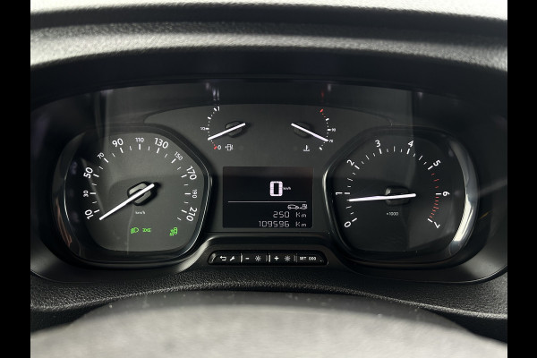 Opel Vivaro 2.0 CDTI 123 PK / L2H1 / 1e EIG. / SORTIMO INRICHTING / TREKHAAK / CAMERA / AIRCO / CRUISE / 3-ZITS / PDC