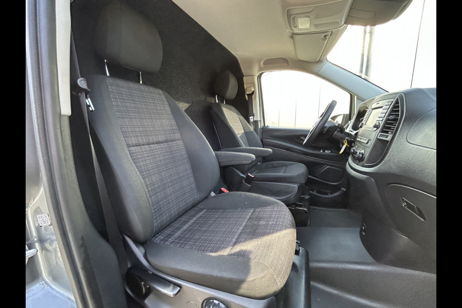 Mercedes-Benz Vito 119 CDI 191 PK AUTOMAAT / L2H1 / ECC / TREKHAAK / AIRCO / CRUISE / NAVI / CAMERA / PDC