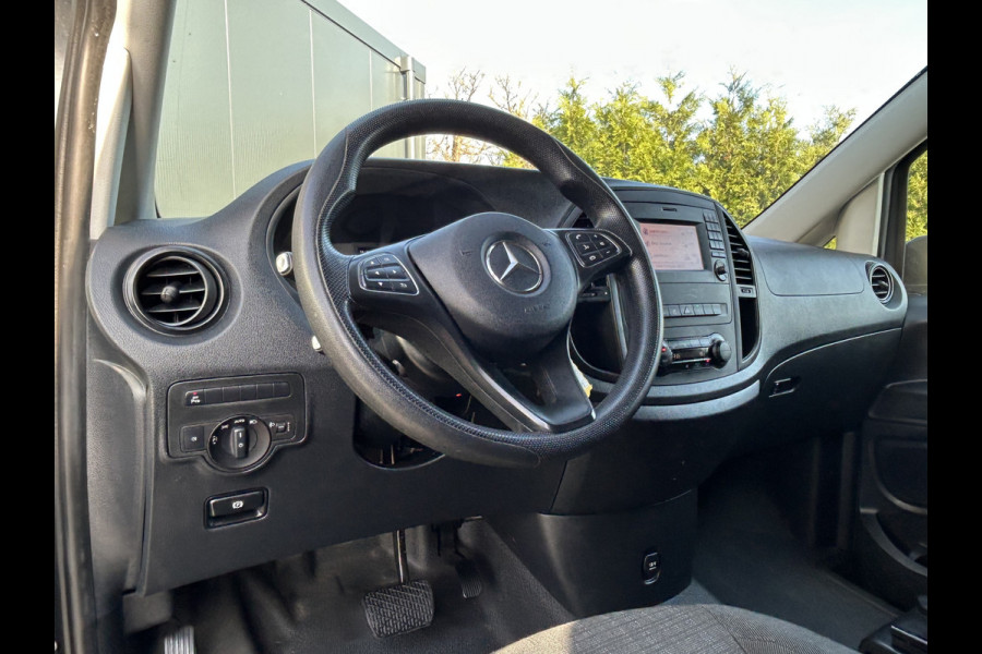 Mercedes-Benz Vito 119 CDI 191 PK AUTOMAAT / L2H1 / ECC / TREKHAAK / AIRCO / CRUISE / NAVI / CAMERA / PDC