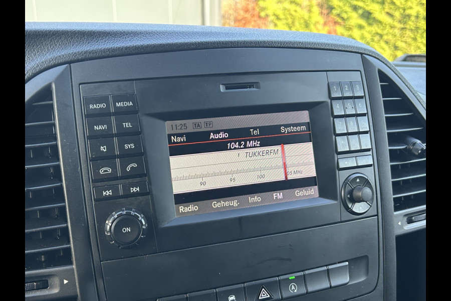 Mercedes-Benz Vito 119 CDI 191 PK AUTOMAAT / L2H1 / ECC / TREKHAAK / AIRCO / CRUISE / NAVI / CAMERA / PDC