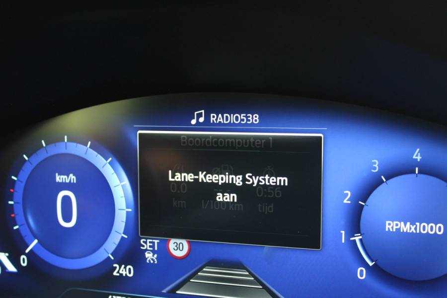 Ford FOCUS Wagon 1.0 EcoBoost 155PK Hybrid ST Line X | Panoramadak | Trekhaak | AGR | Elektrische achterklep | B&O Actieweken 1 t/m 15 november!