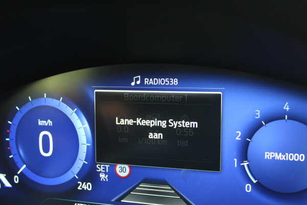 Ford FOCUS Wagon 1.0 EcoBoost 155PK Hybrid ST Line X | Panoramadak | Trekhaak | AGR | Elektrische achterklep | B&O Actieweken 1 t/m 15 november!