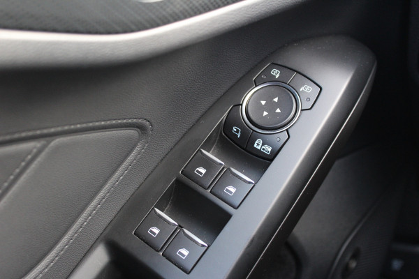 Ford FOCUS Wagon 1.0 EcoBoost 155PK Hybrid ST Line X | Panoramadak | Trekhaak | AGR | Elektrische achterklep | B&O Actieweken 1 t/m 15 november!