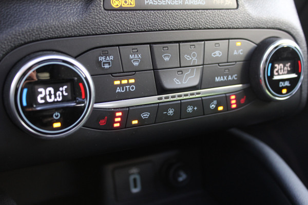 Ford FOCUS Wagon 1.0 EcoBoost 155PK Hybrid ST Line X | Panoramadak | Trekhaak | AGR | Elektrische achterklep | B&O Actieweken 1 t/m 15 november!