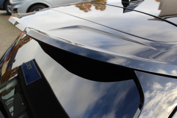 Ford FOCUS Wagon 1.0 EcoBoost 155PK Hybrid ST Line X | Panoramadak | Trekhaak | AGR | Elektrische achterklep | B&O Actieweken 1 t/m 15 november!