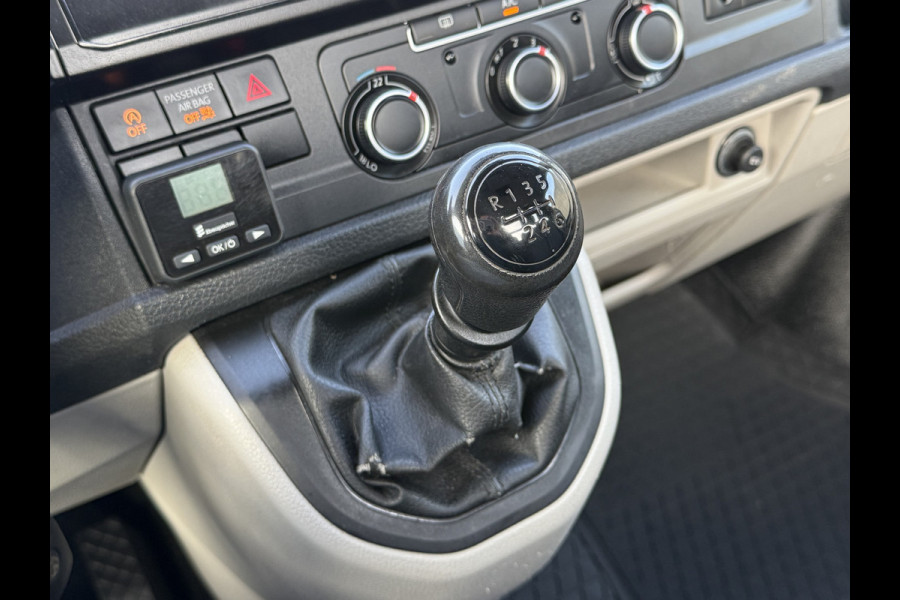 Volkswagen Transporter 2.0 TDI 150 PK 4-MOTION E6 / 4x4 / KIPPER / PICK UP / TREKHAAK / 1e EIG. / AIRCO / 3-ZITS