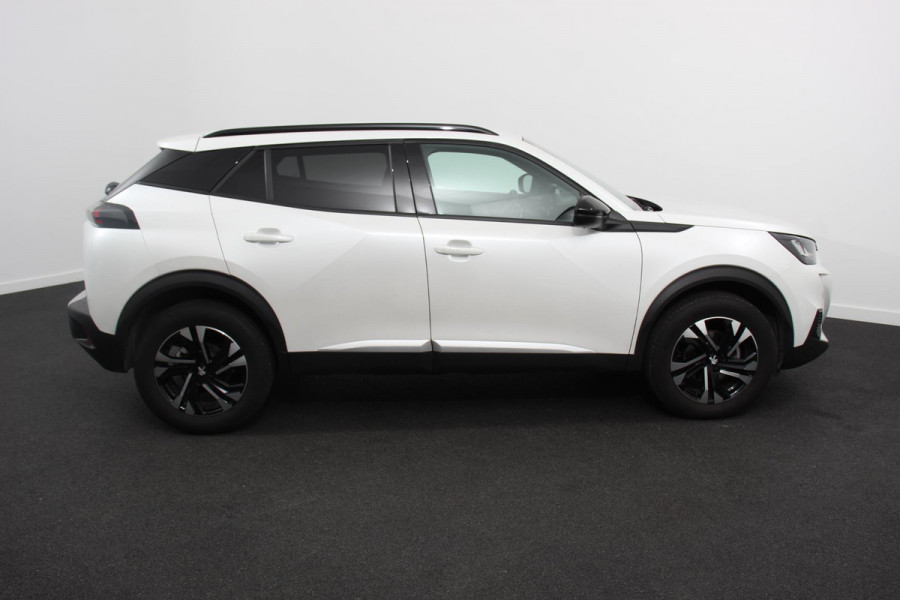Peugeot 2008 1.2 PureTech 130pk Automaat Allure Navigatie Climate Control LED Lichtmetalen Velgen Parkeer sensoren Cruise Control