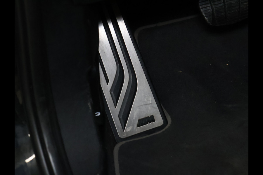 BMW X2 sDrive20i M Sport [TREKHAAK AFNEEMBAAR, MEMORY SEATS, APPLE CARPLAY, HARMAN/KARDON, HEAD-UP DISPLAY, SFEERVERLICHTING, PDC MET CAMERA, STOELVERWARMING, ELEKTRISCHE ACHTERKLEP, CRUISE CONTROL, NIEUWSTAAT]